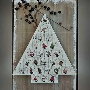 Cracker Barrel Country Christmas Advent Drawer Calendar